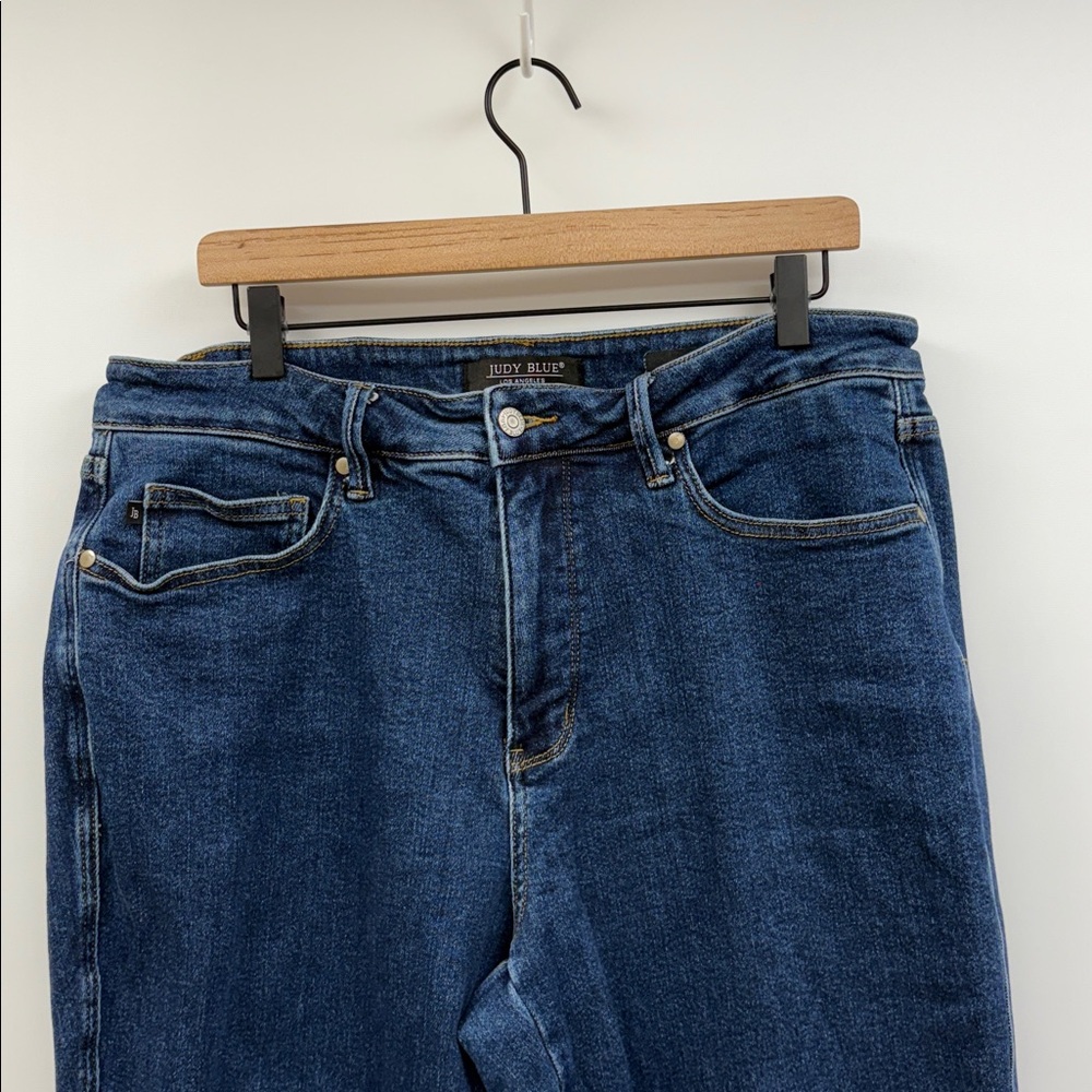 Classic High-Rise Straight Leg Jeans - Dark Blue